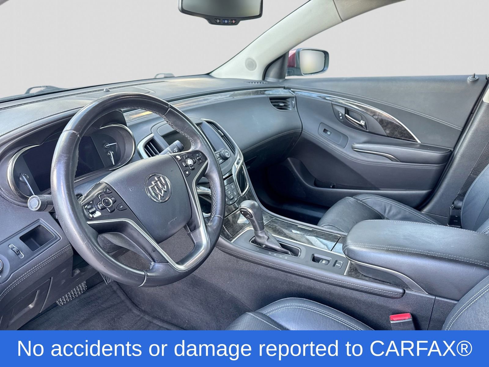 Used 2015 Buick LaCrosse FWD image 2