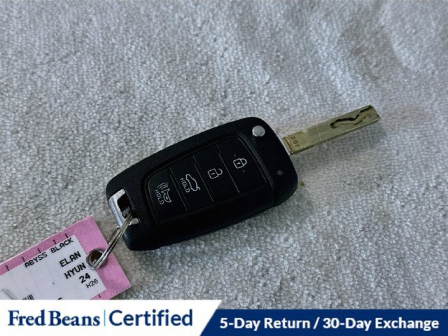 Certified 2024 Hyundai Elantra SE FWD image 28