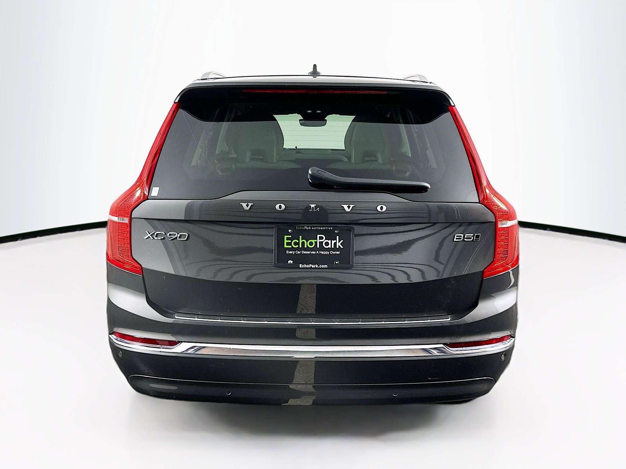 Used 2024 Volvo XC90 B5 Core w/ Protection Package Premier image 7