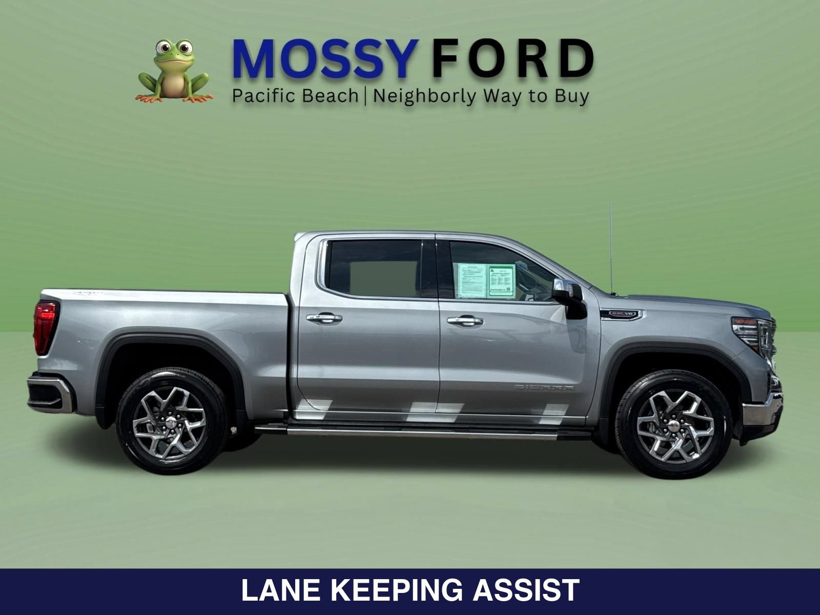 Used 2023 GMC Sierra 1500 SLT w/ SLT Premium Plus Package AWD/4WD image 4