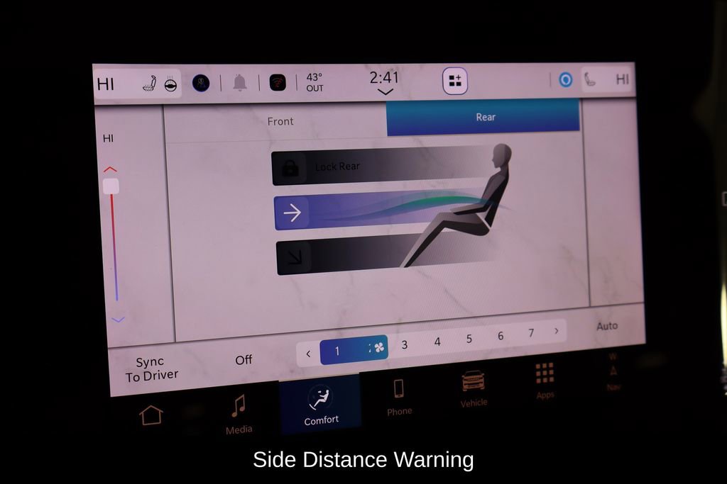 Used 2025 Jeep Wagoneer L Series II w/ Convenience Group I image 38