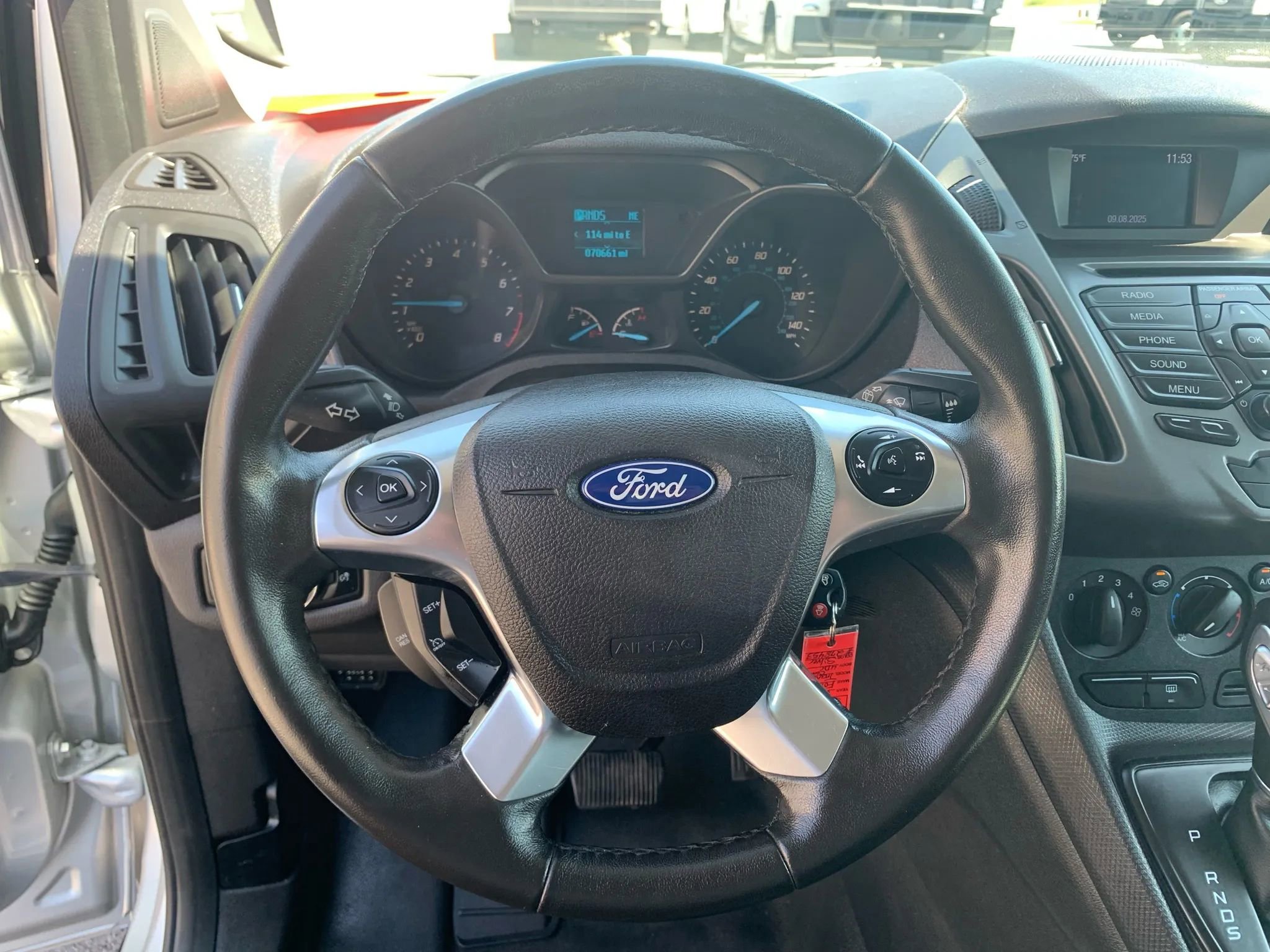 Used 2016 Ford Transit Connect XL image 10