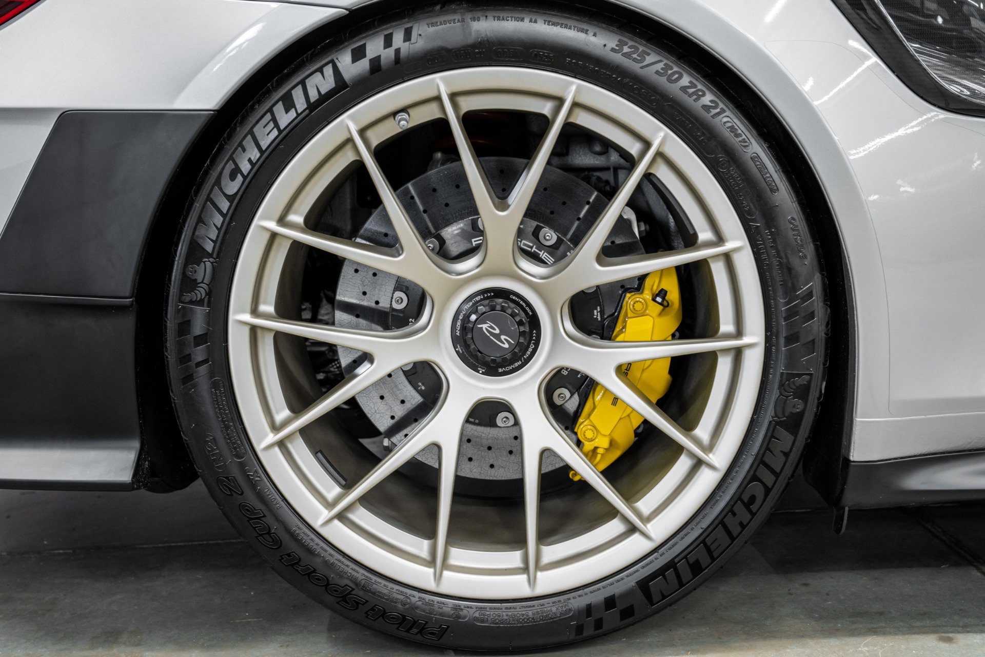 Used 2018 Porsche 911 GT2 RS w/ Weissach Package image 39