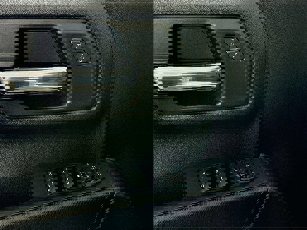 New 2025 GMC Sierra 1500 Pro w/ Convenience Package image 12