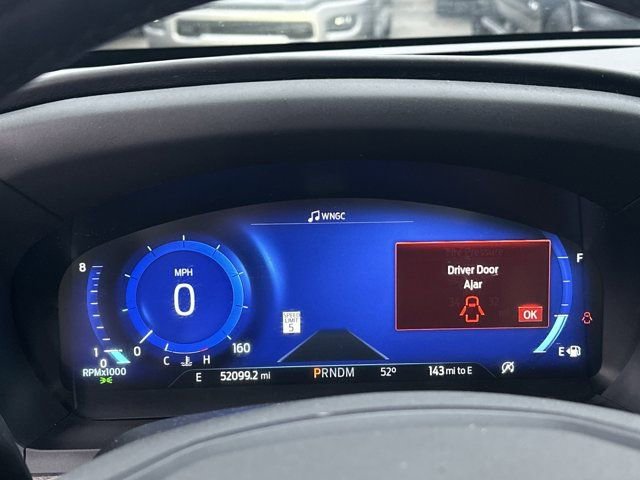 Used 2020 Ford Explorer Platinum w/ Premium Technology Package image 34