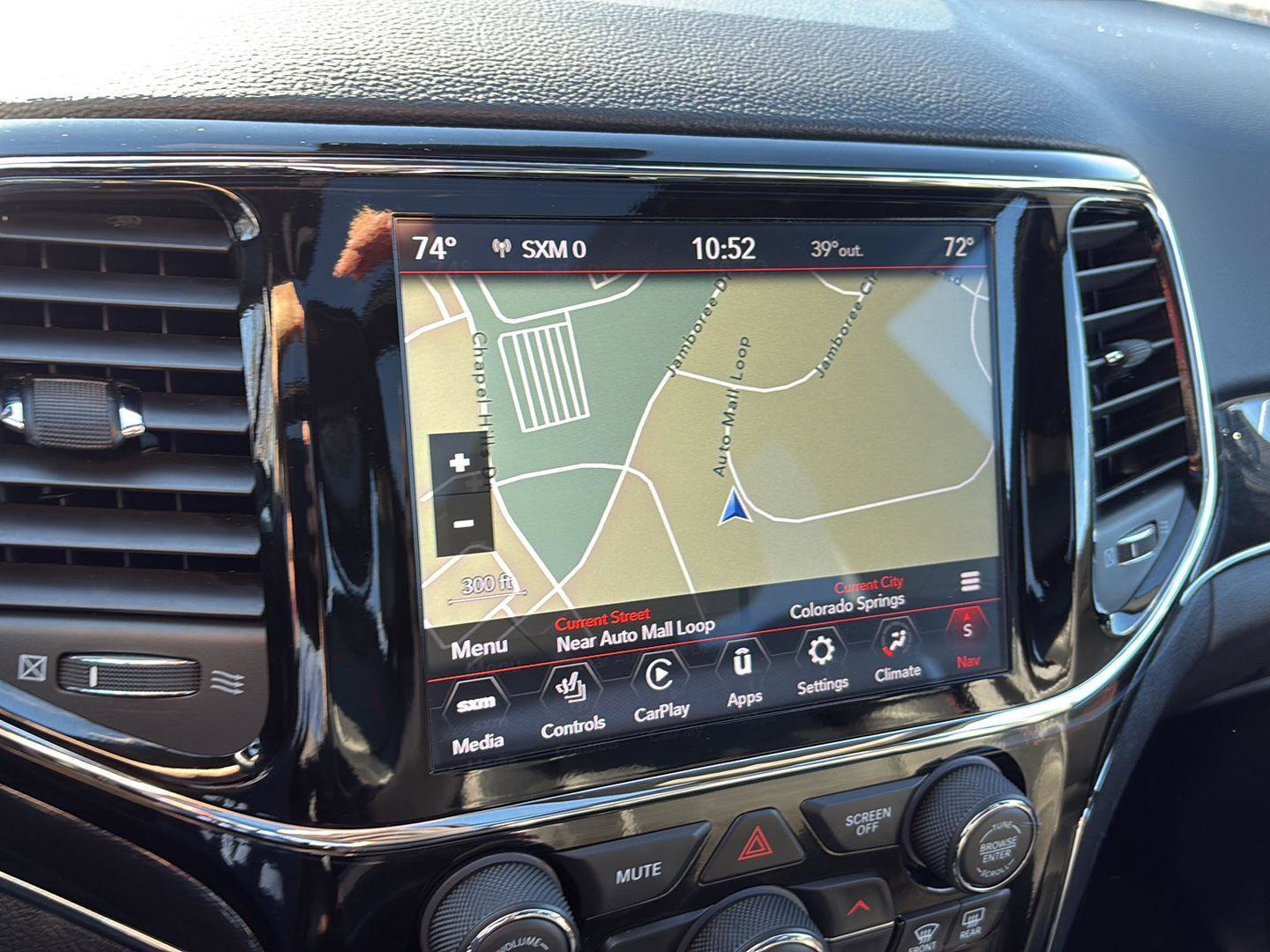 Used 2019 Jeep Grand Cherokee Trailhawk w/ Trailhawk Luxury Group image 24