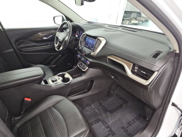 Used 2022 GMC Terrain Denali w/ Denali Premium Package AWD/4WD image 37