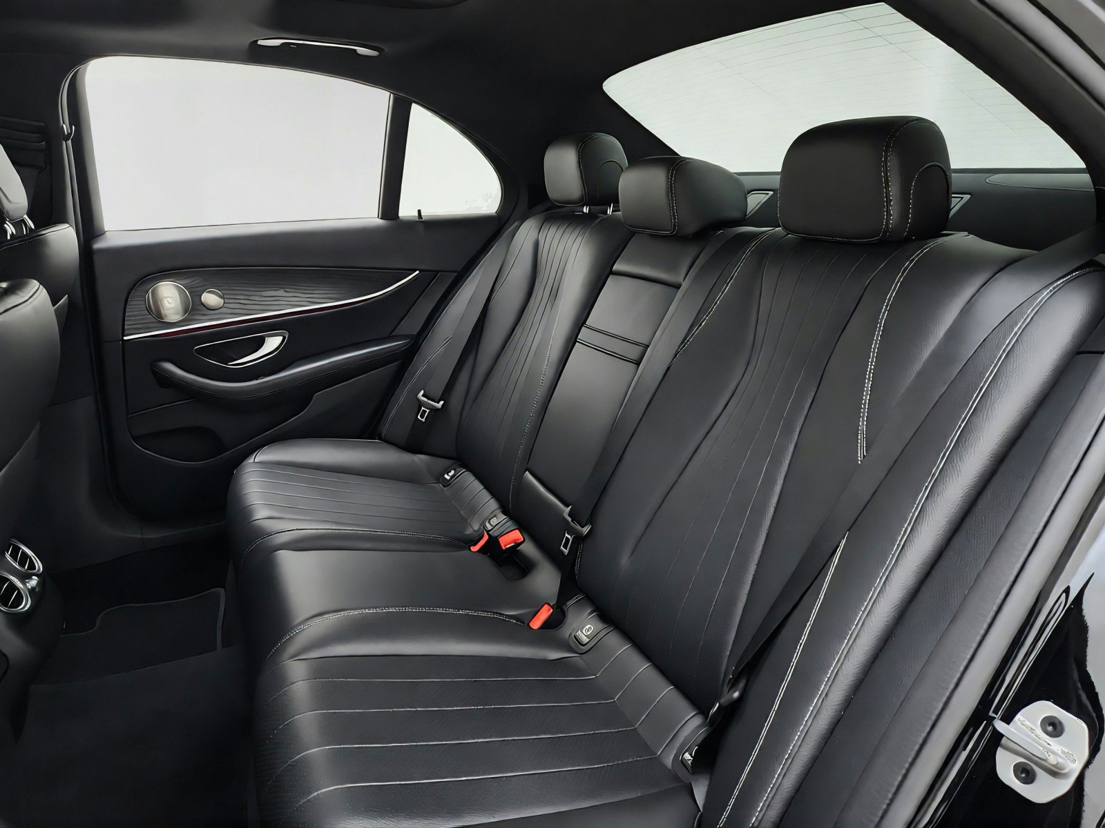 Certified 2022 Mercedes-Benz E 350 Sedan image 28