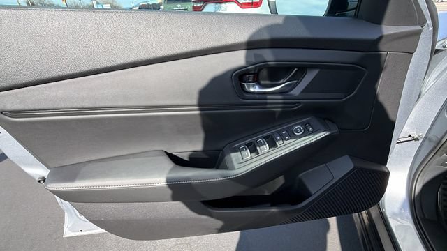 Used 2025 Honda Accord Sport image 19