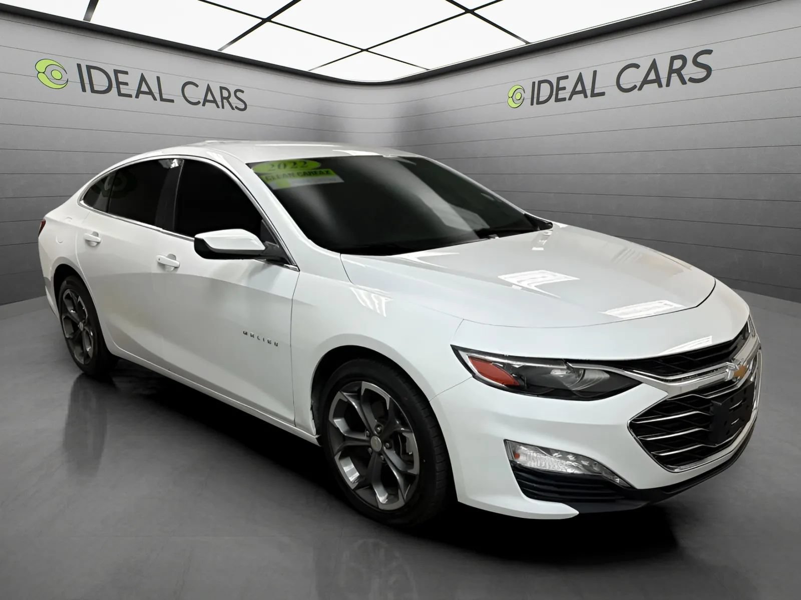 Used 2022 Chevrolet Malibu LT FWD image 3