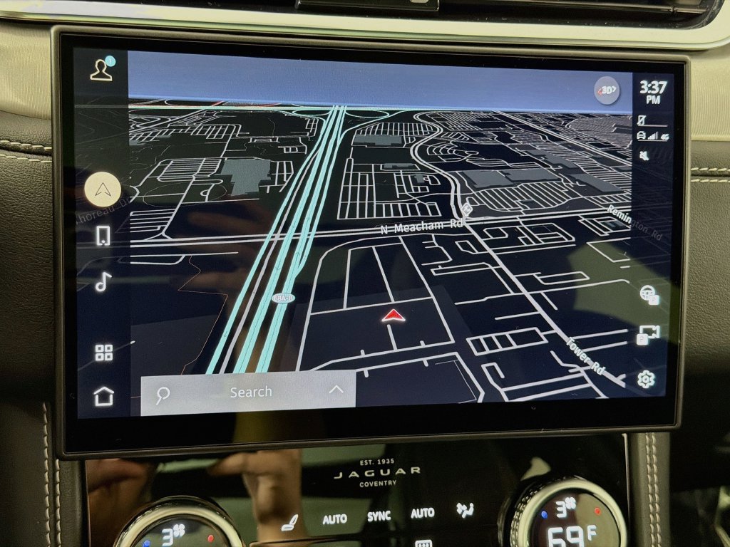 Certified 2026 Jaguar F-PACE R-Dynamic S AWD/4WD image 13