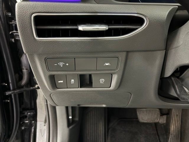 Used 2020 Hyundai Sonata Limited FWD image 27
