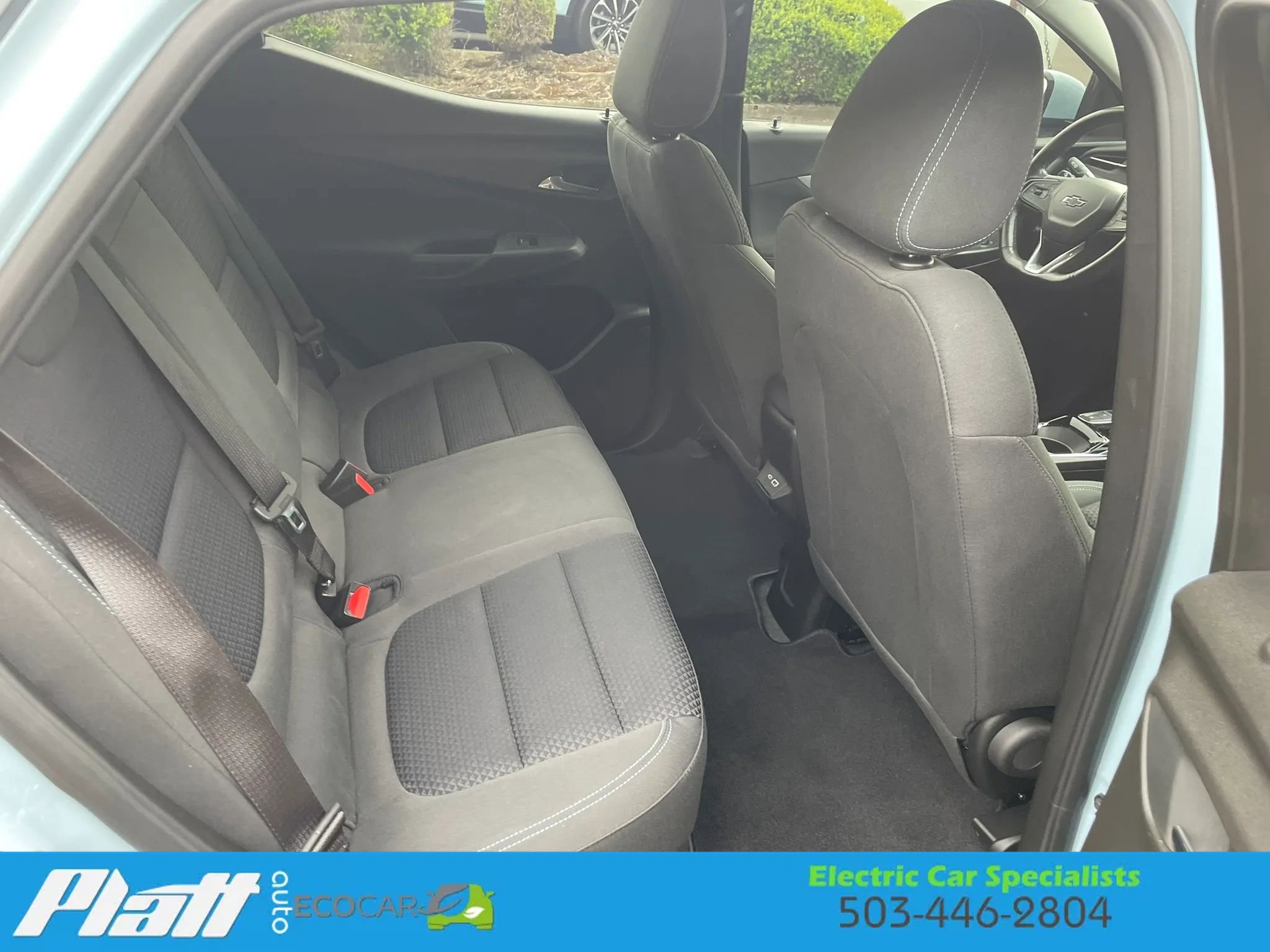 Used 2022 Chevrolet Bolt EUV LT w/ Comfort Package FWD image 47