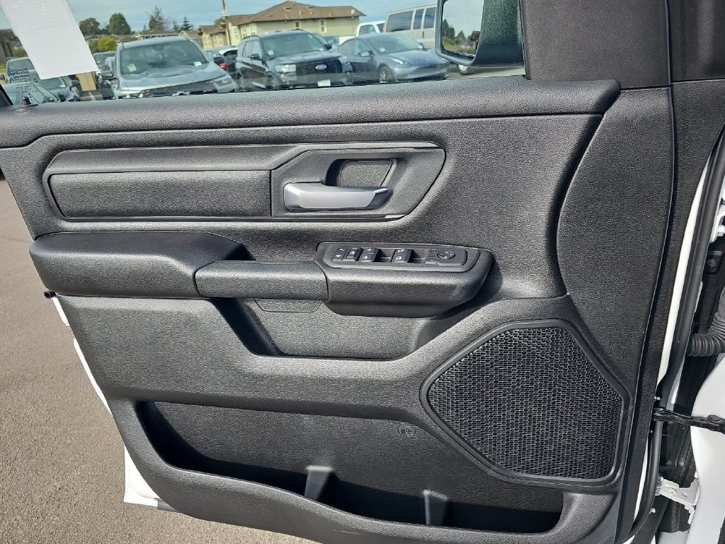 New 2026 RAM 1500 Express AWD/4WD image 26