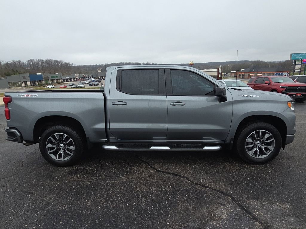 Used 2024 Chevrolet Silverado 1500 RST w/ Convenience Package II image 10
