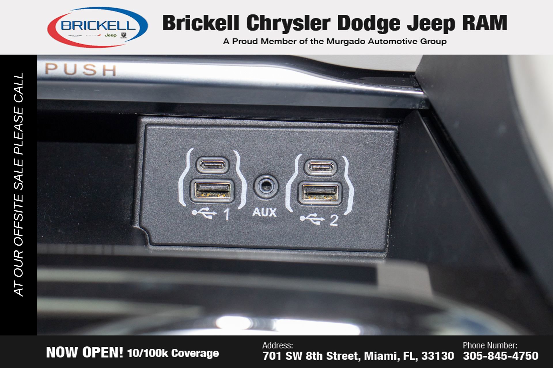 Used 2023 Chrysler Pacifica Limited FWD image 24