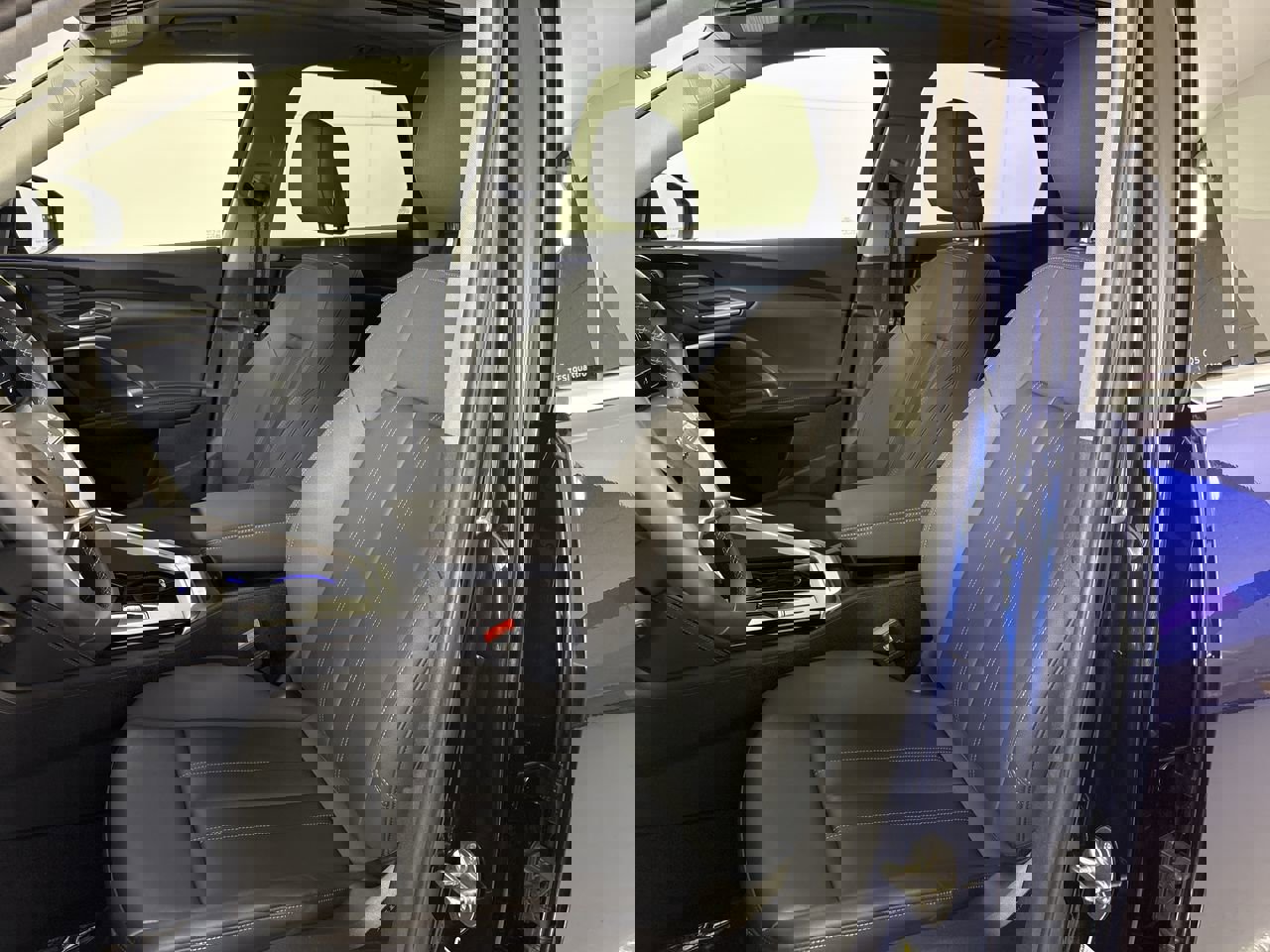 Used 2025 Audi Q5 Premium Plus w/ Premium Plus image 19