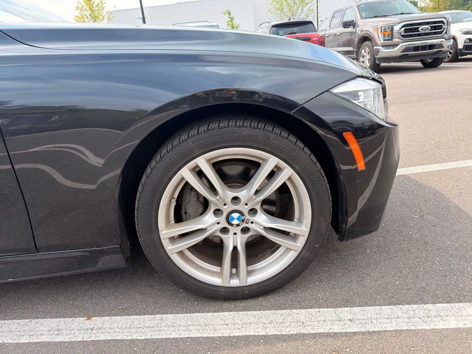 Used 2018 BMW 340i xDrive Sedan AWD/4WD image 11