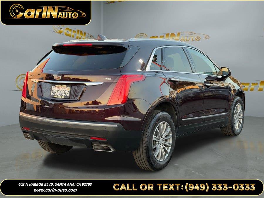 Used 2018 Cadillac XT5 Luxury w/ Driver Awareness Package image 5