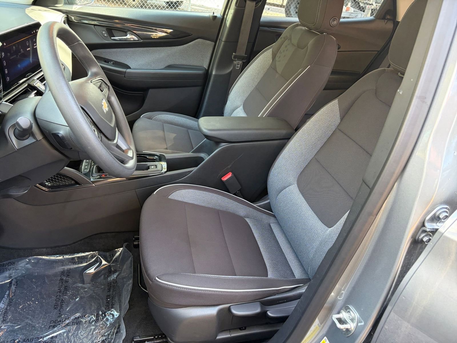 Used 2025 Chevrolet TrailBlazer LT image 21