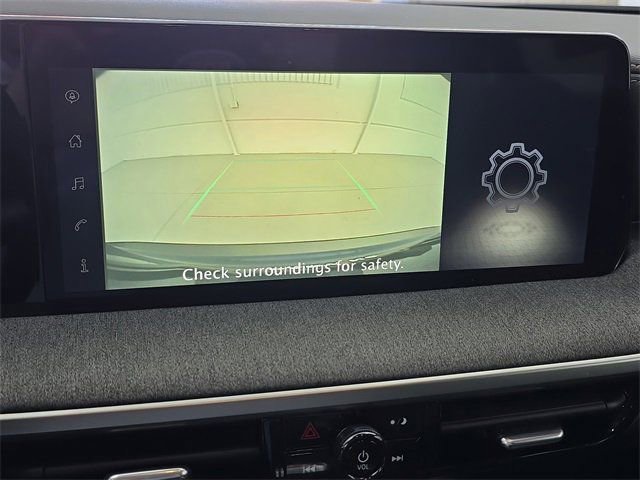 Certified 2025 Nissan Kicks SV image 20