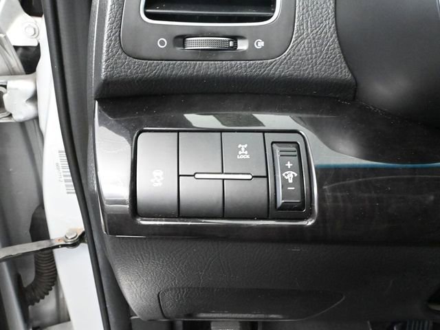 Used 2015 Kia Sorento LX image 30
