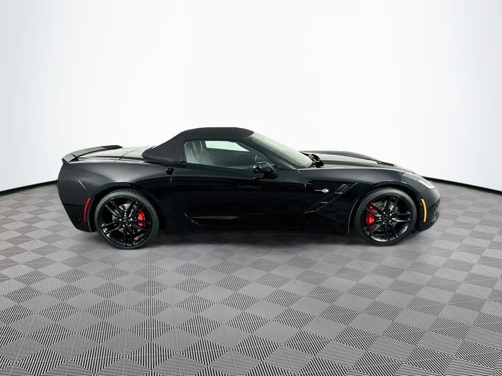 Used 2016 Chevrolet Corvette Stingray Convertible w/ 3LT Preferred Equipment Group RWD image 10