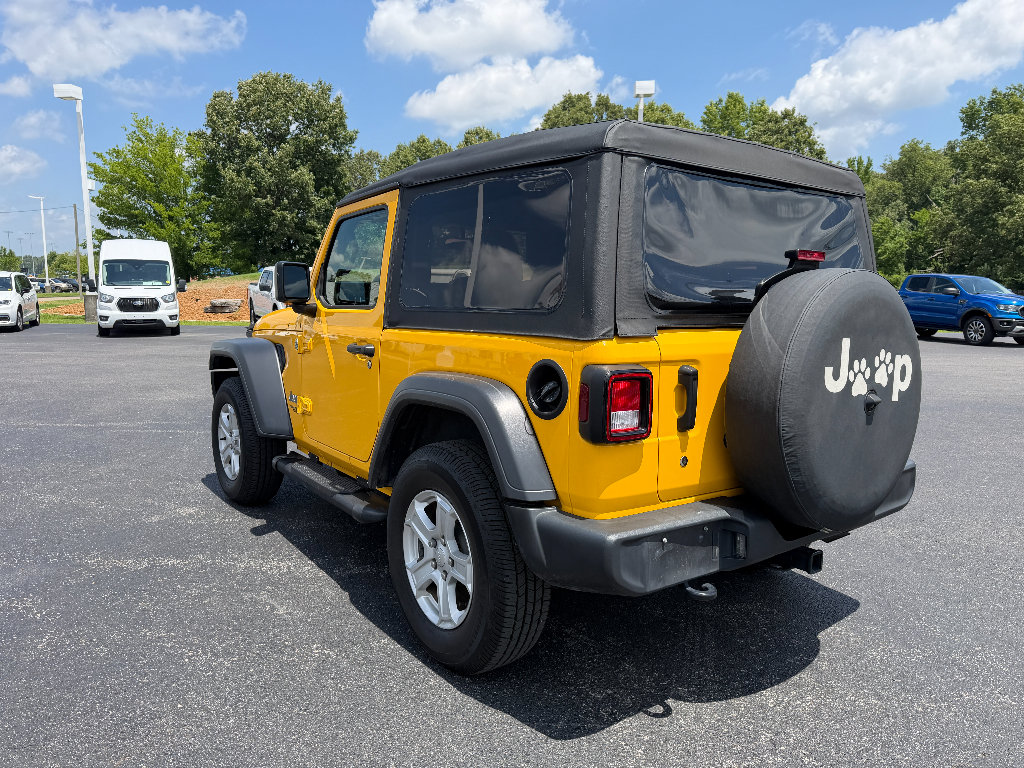 Used 2018 Jeep Wrangler Sport AWD/4WD image 5