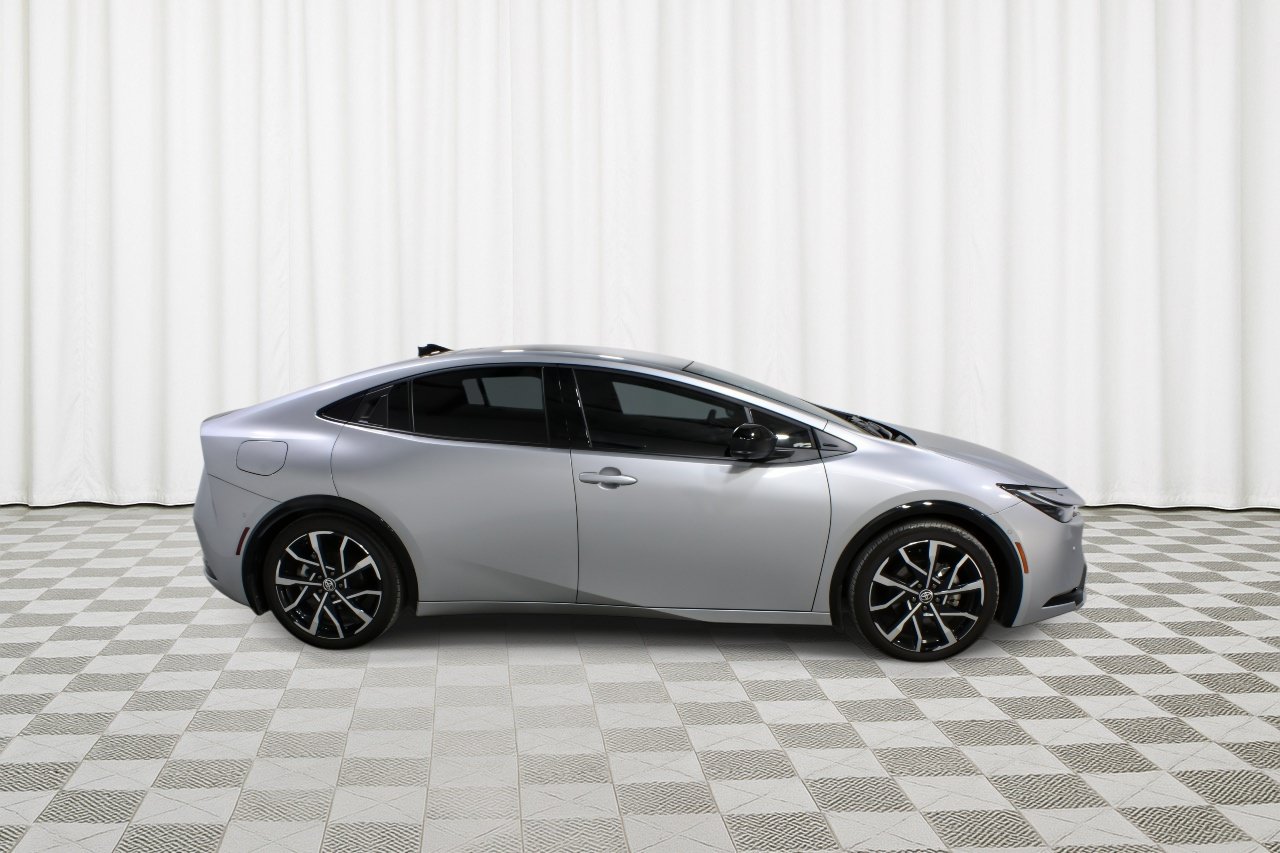 Used 2026 Toyota Prius Plug-In Hybrid w/ Limited Premium Package FWD image 2