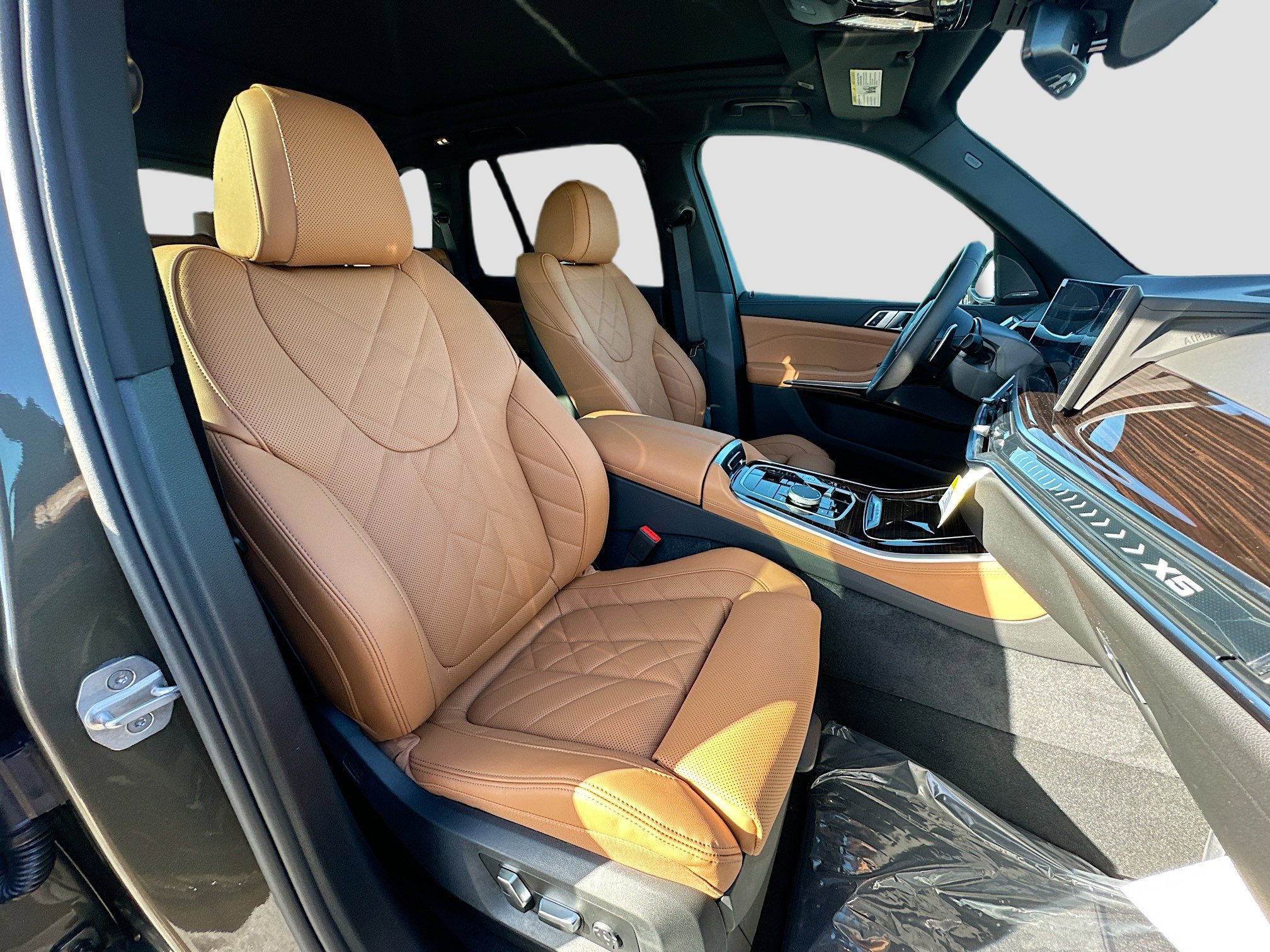 New 2026 BMW X5 sDrive40i w/ M Sport Package image 23