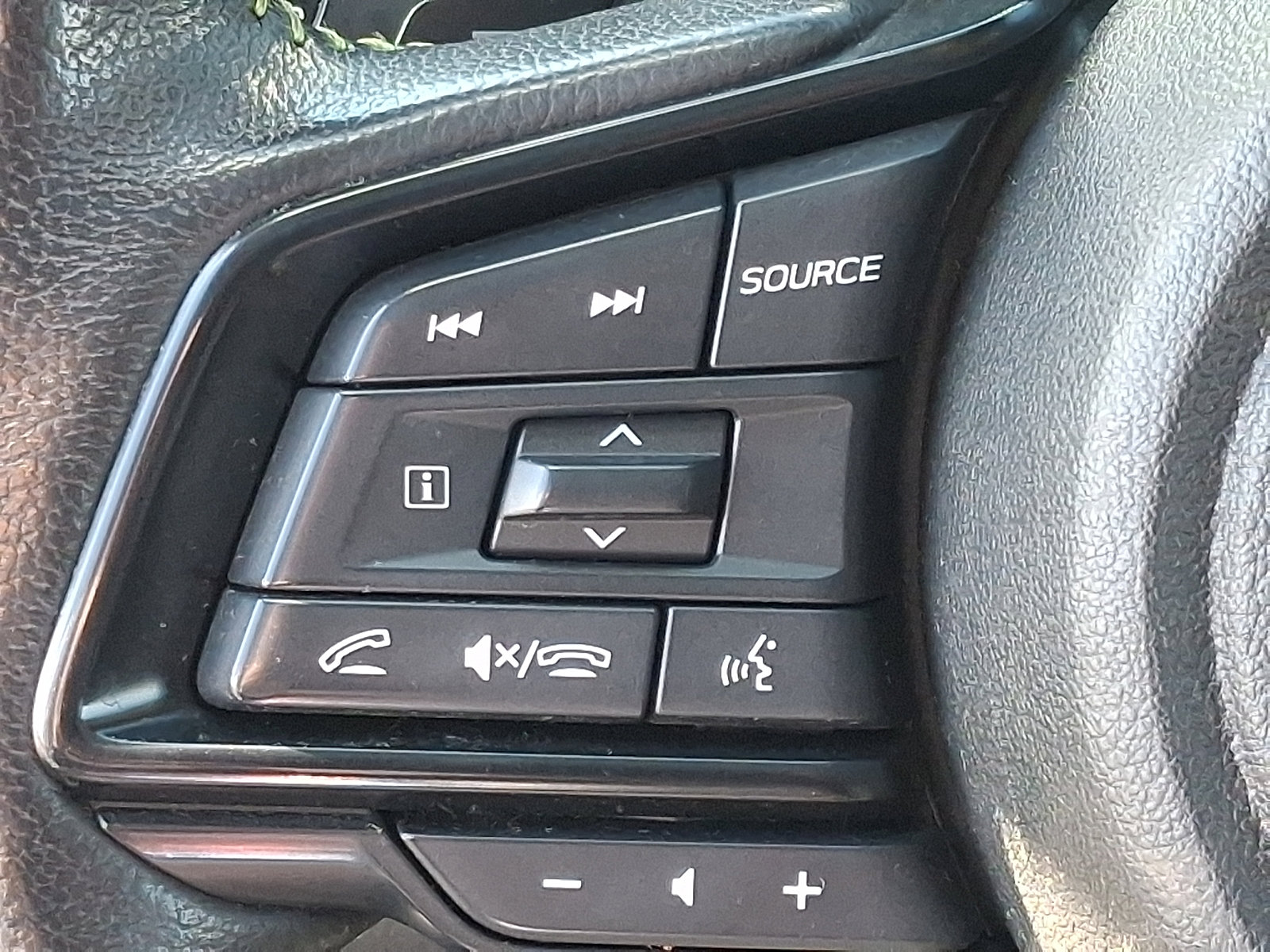 Certified 2023 Subaru Ascent Onyx Edition image 22