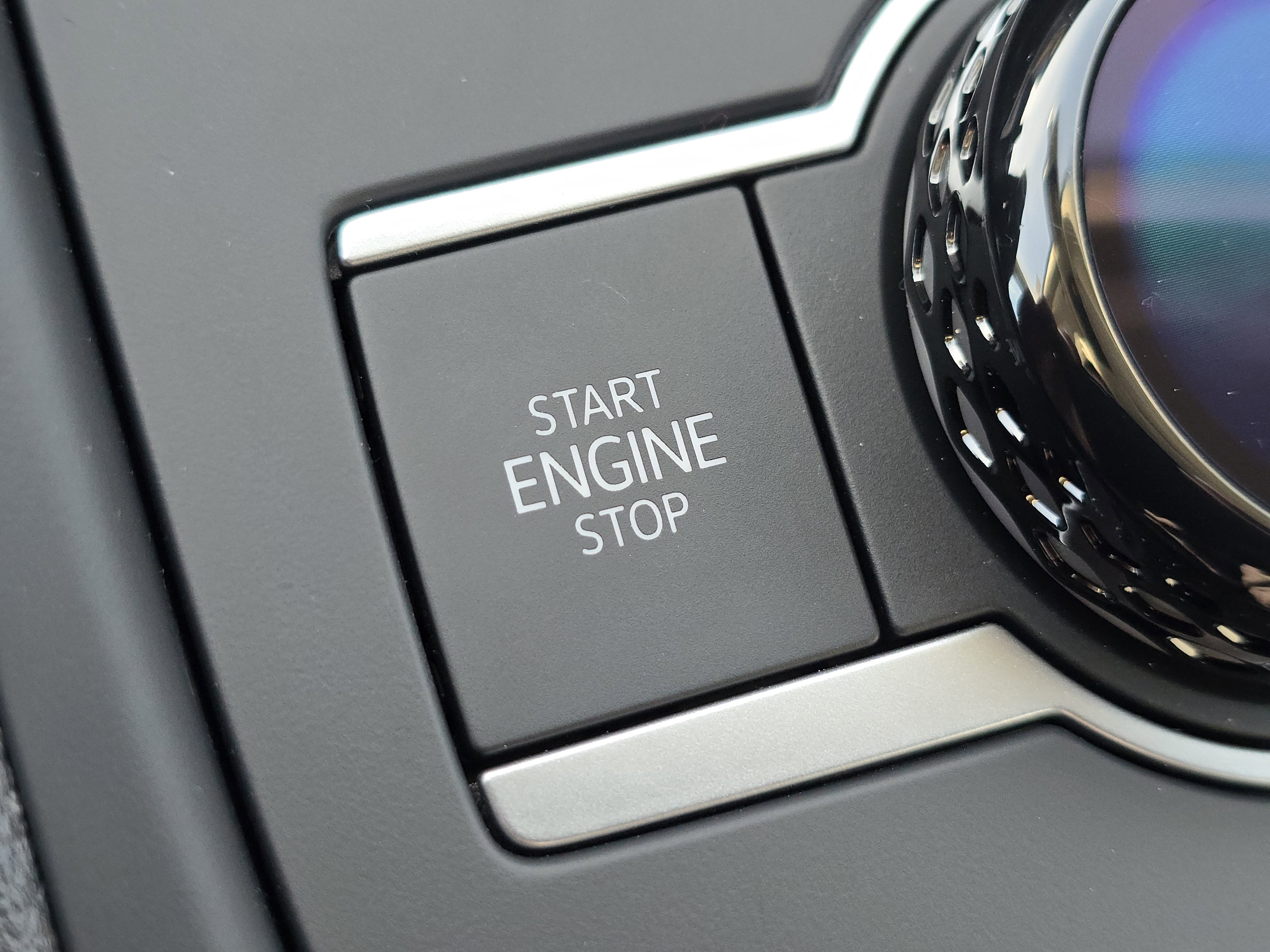 New 2026 Volkswagen Tiguan SE image 23