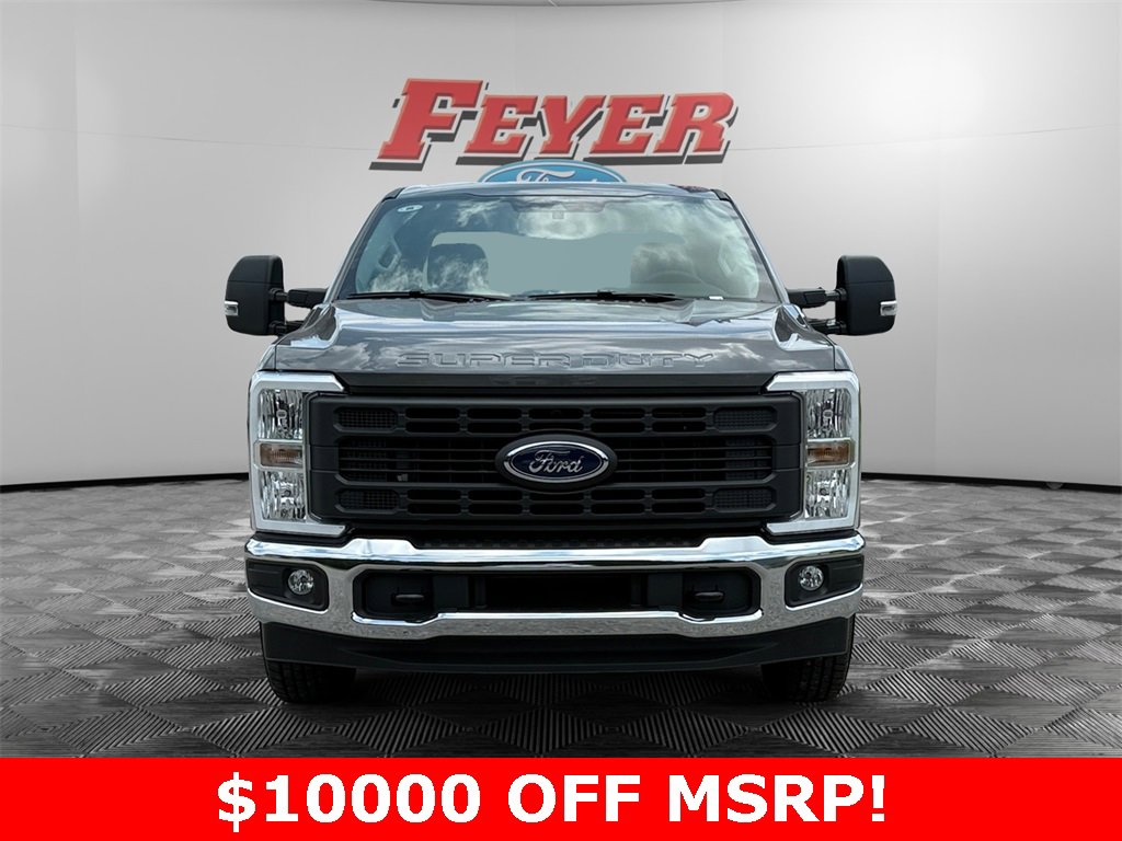 New 2025 Ford F350 XL w/ XL Chrome Package image 2