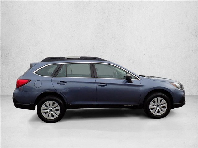 Used 2018 Subaru Outback 2.5i AWD/4WD image 5