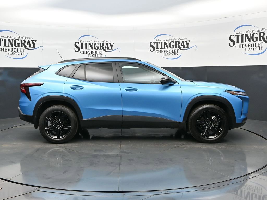 Used 2025 Chevrolet Trax ACTIV w/ Driver Confidence Package FWD image 8