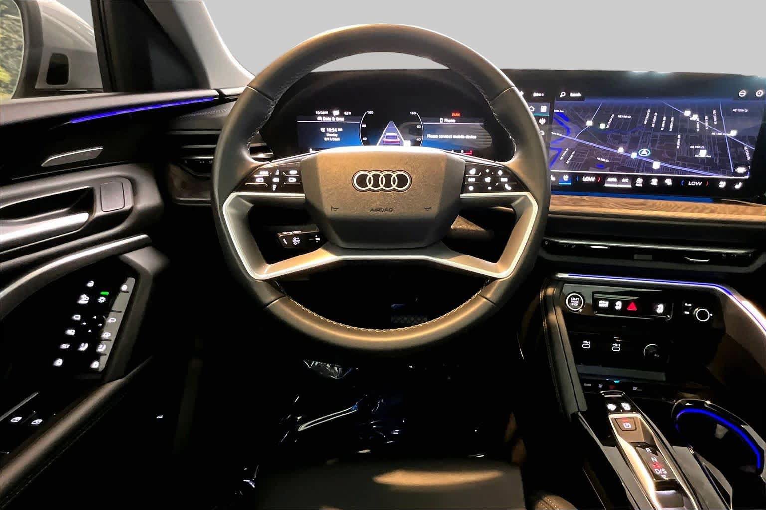 Certified 2025 Audi Q5 Premium AWD/4WD image 6