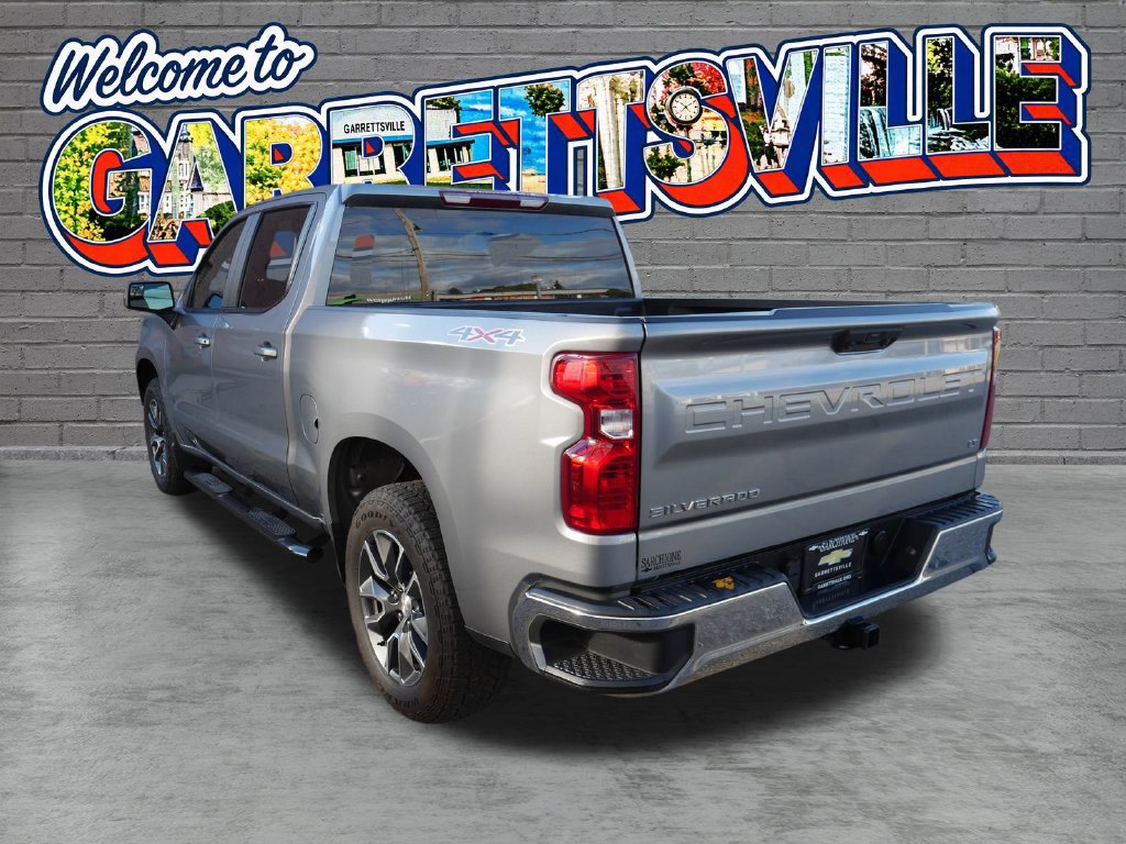 Used 2023 Chevrolet Silverado 1500 LT AWD/4WD image 5