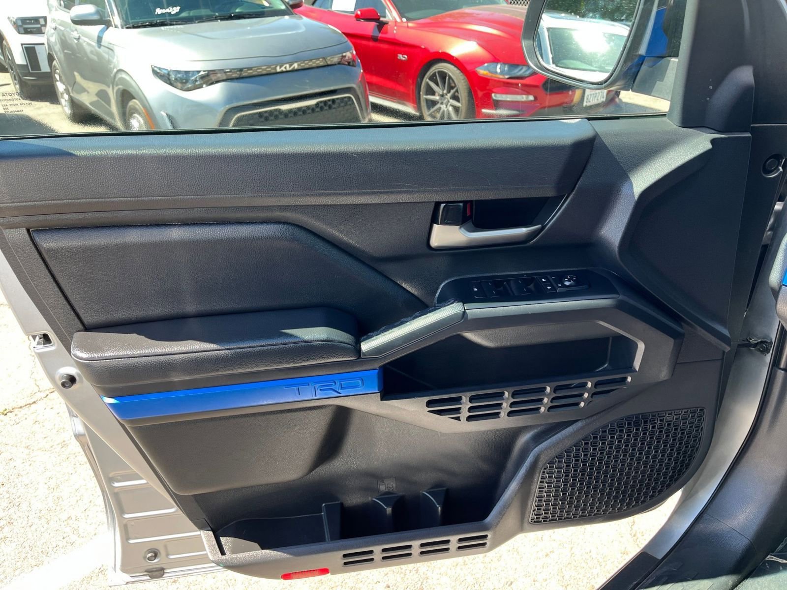Used 2024 Toyota Tacoma TRD Sport RWD image 18