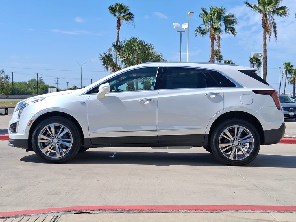 New 2026 Cadillac XT5 Premium Luxury w/ Driver Assist Package FWD image 3