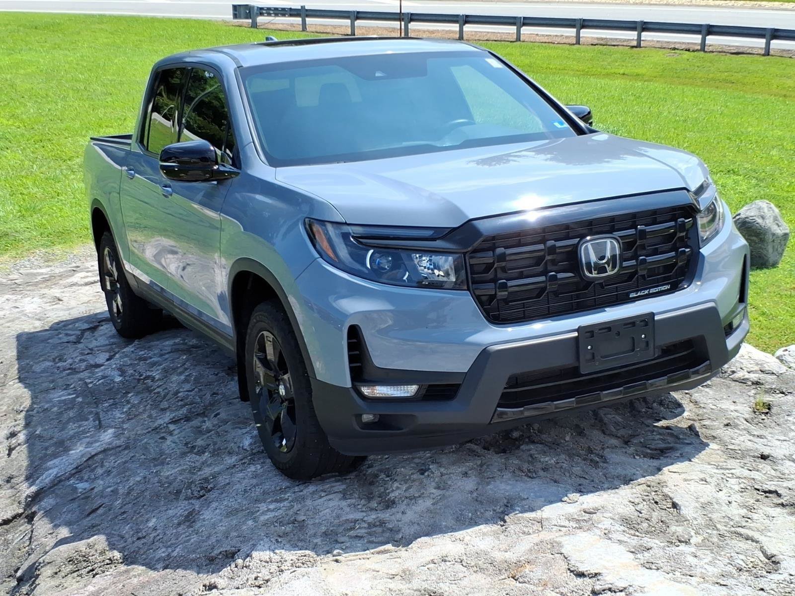 Used 2024 Honda Ridgeline Black Edition image 6