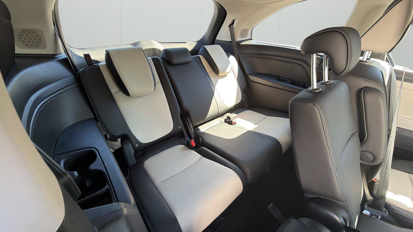 Used 2025 Honda Odyssey Elite image 24