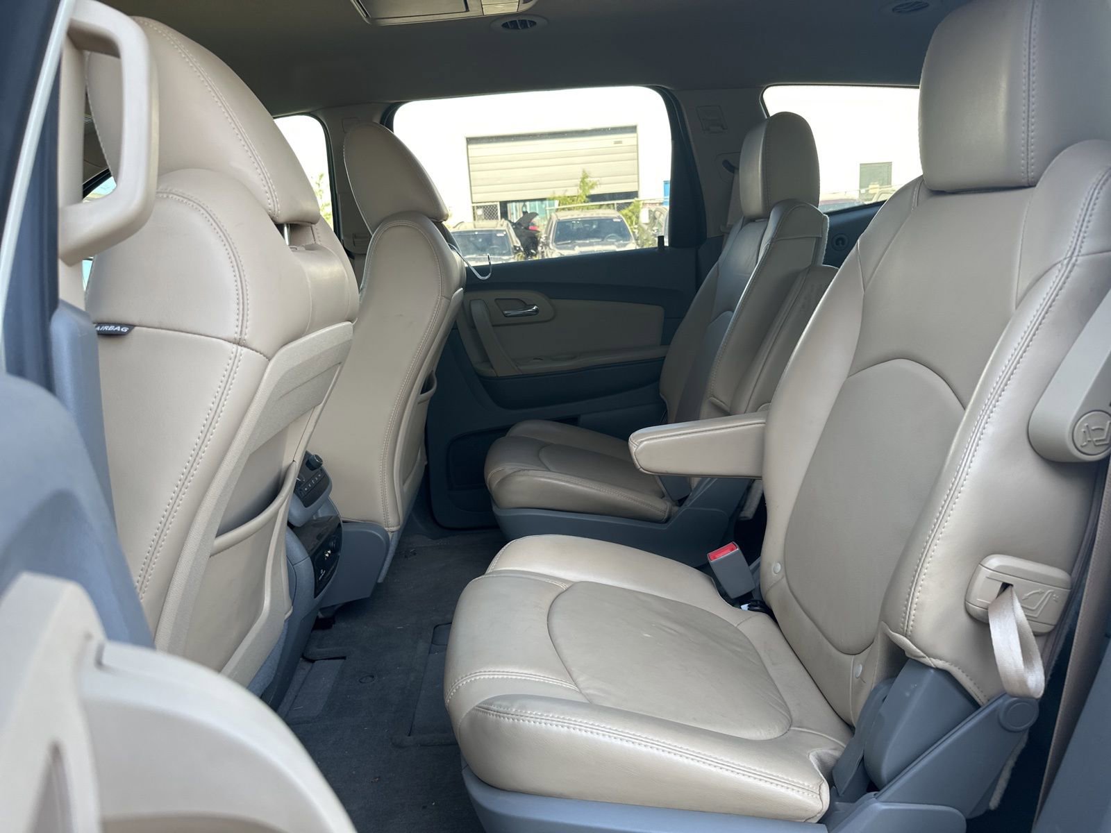 Used 2012 Chevrolet Traverse LT image 16