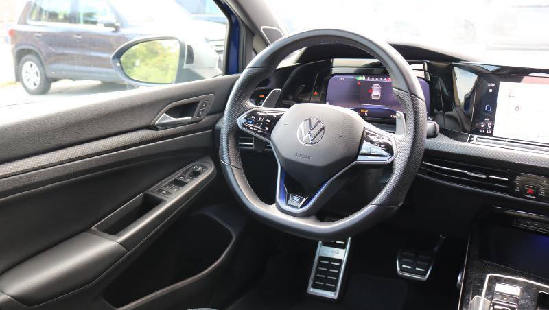 Used 2024 Volkswagen Golf R AWD/4WD image 19