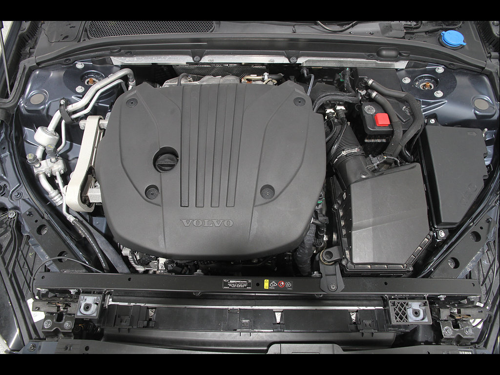 Used 2024 Volvo S60 B5 Plus FWD image 20