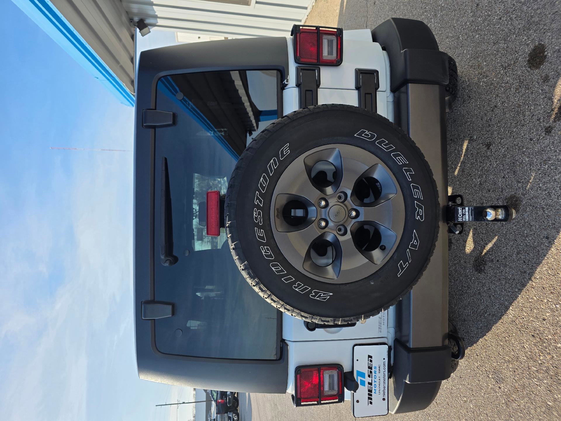 Used 2017 Jeep Wrangler Sport image 8