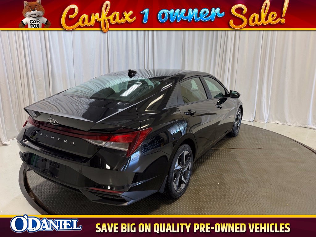 Used 2023 Hyundai Elantra SEL w/ Convenience Package FWD image 16
