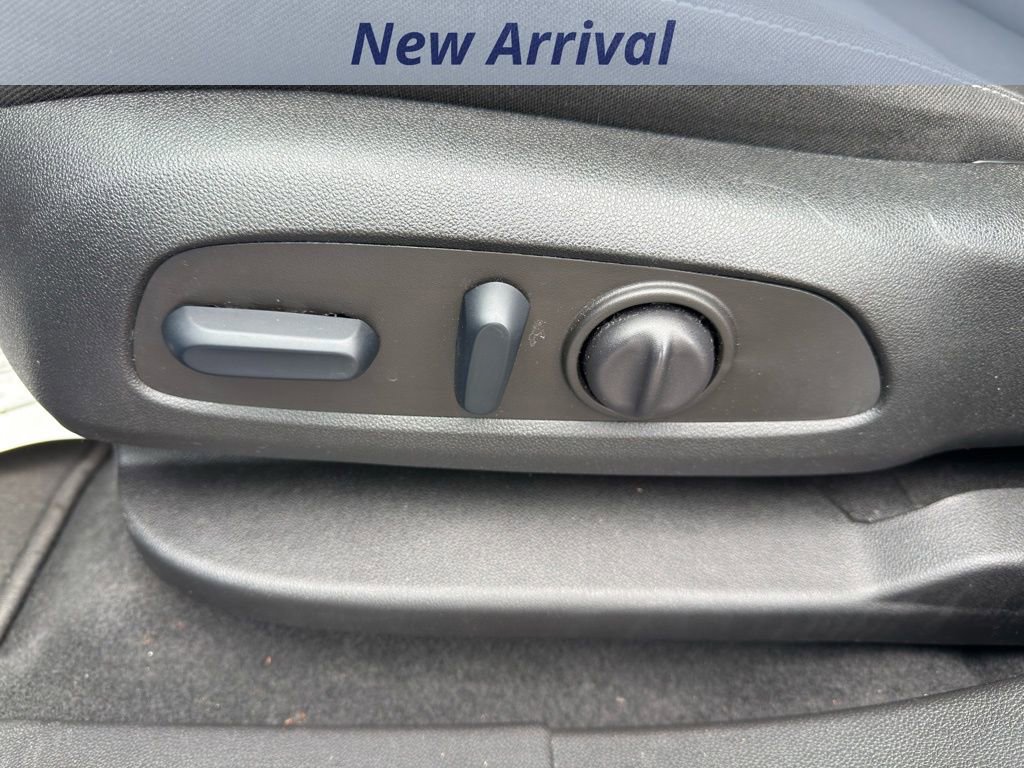 Certified 2025 Chevrolet Blazer LT image 12