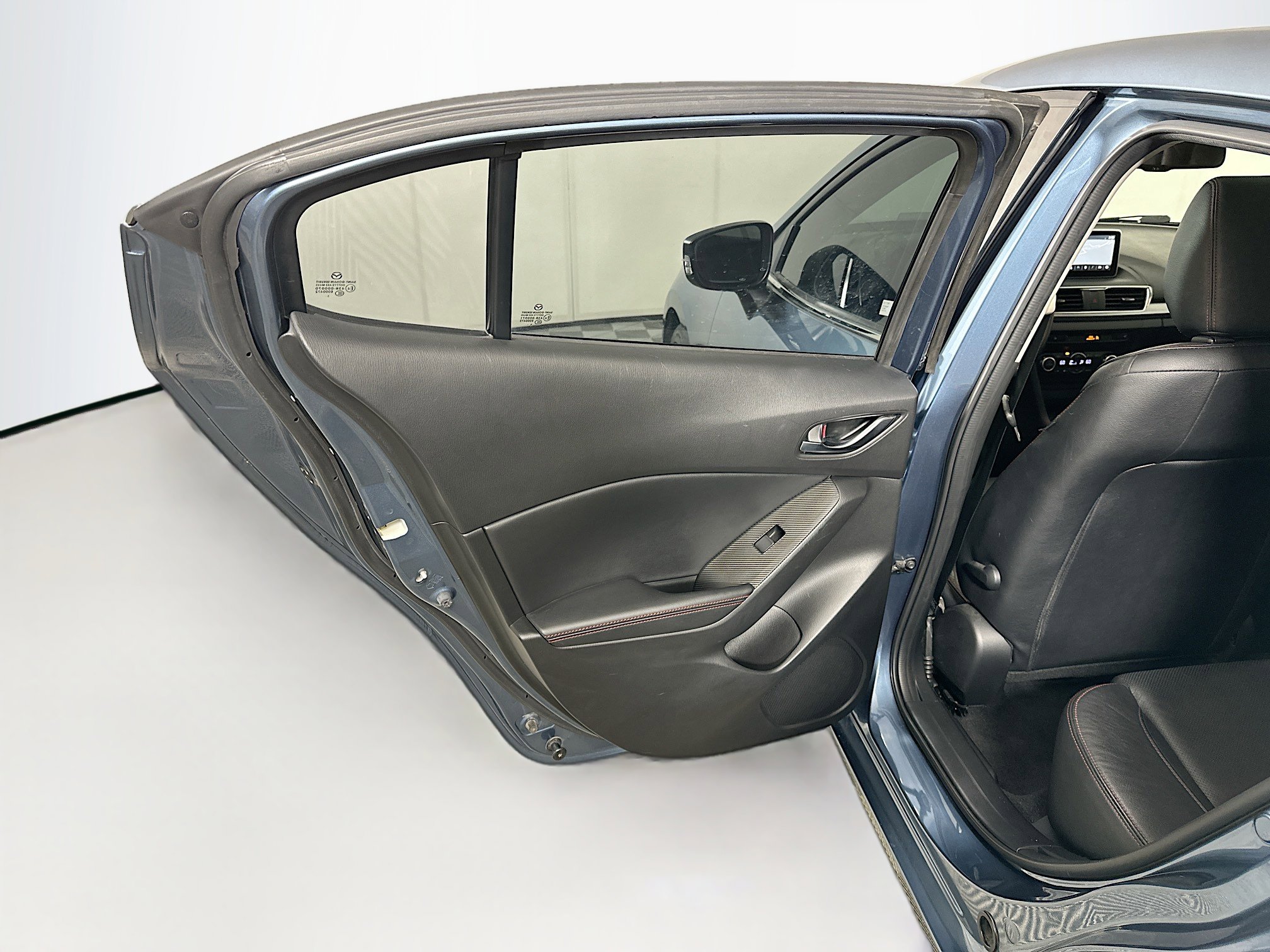 Used 2014 MAZDA MAZDA3 s Grand Touring FWD image 26
