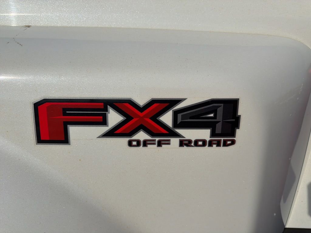 Used 2021 Ford F350 Lariat w/ Lariat Ultimate Package image 11