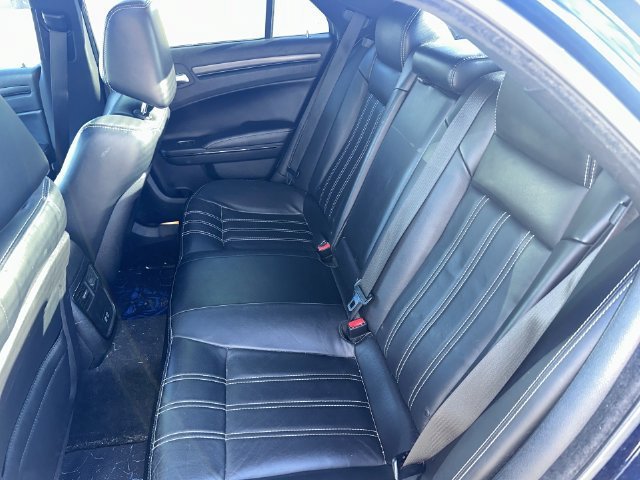 Used 2015 Chrysler 300 S AWD/4WD image 34